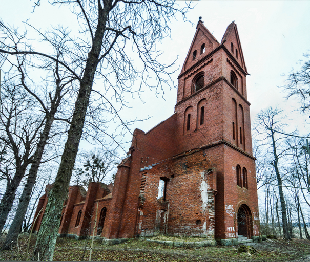 Кирха Обелишкена)